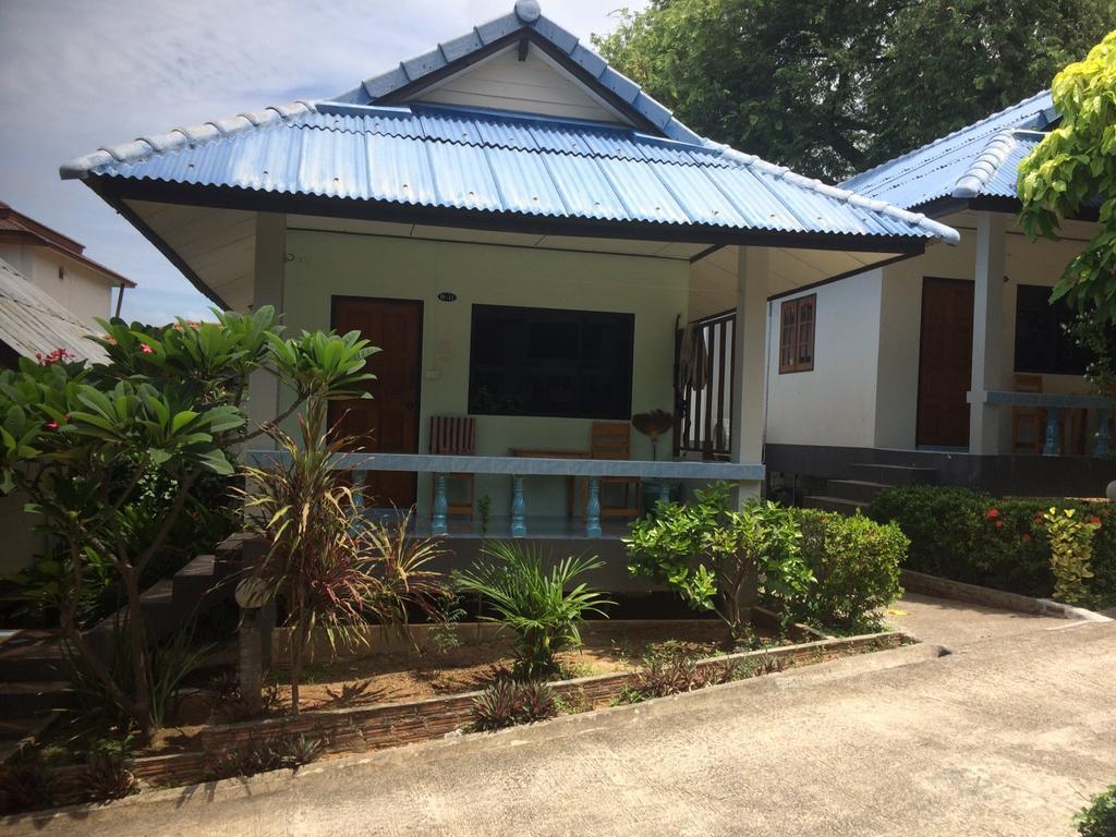 Light In Bungalow Haad Rin Exterior photo